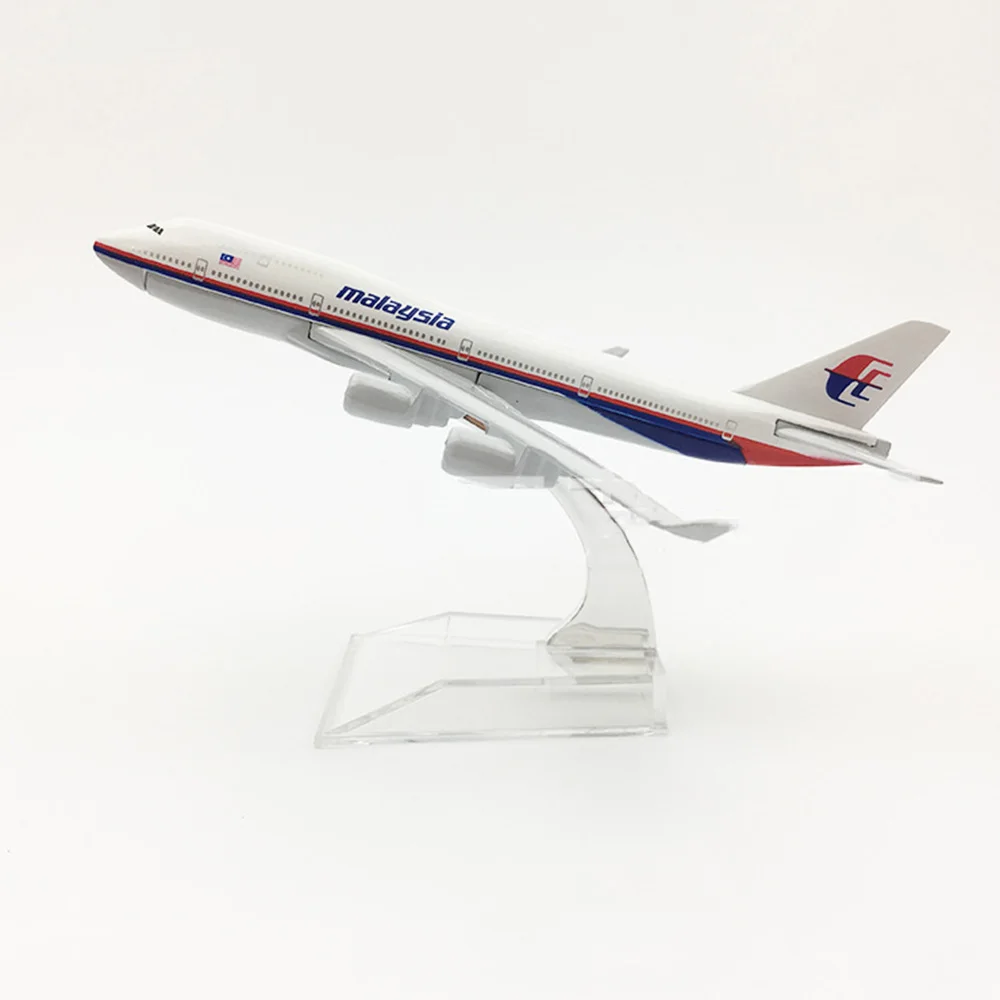 Kids Toys Malaysia - Flugzeug Boeing 747 im Maßstab 1:400,